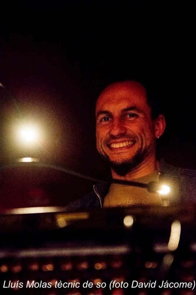 2-Lluis-Molas-tecnic-de-so-foto-David-Jacome Lluís Molas tècnic de so (foto David Jácome)